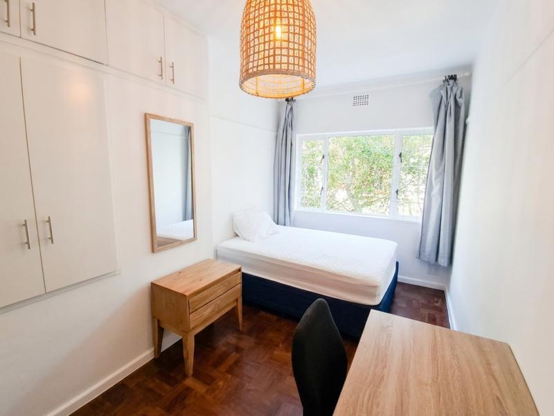To Let 3 Bedroom Property for Rent in Vredehoek Western Cape
